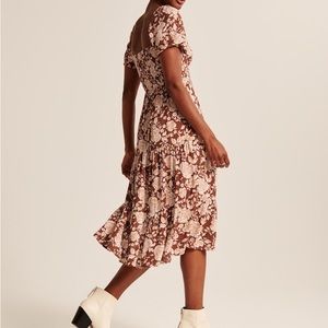 Abercrombie Short-Sleeve Smocked Midi Dress